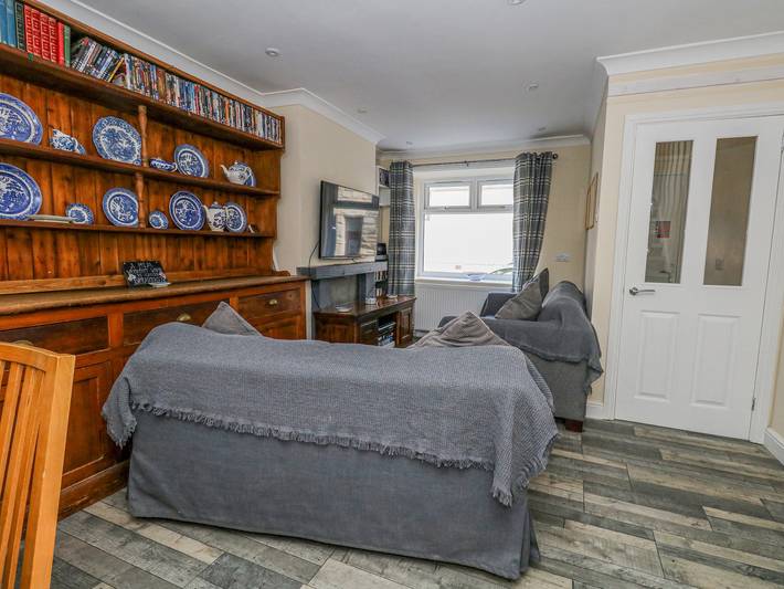 Home From Home in Fortuneswell, Isle of Portland