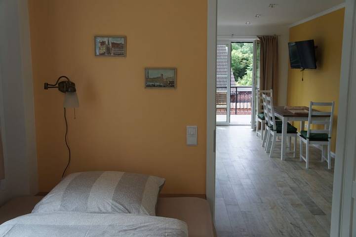 Ferienwohnung für 3 Personen, mit Balkon in Hamburg-Nord - 4