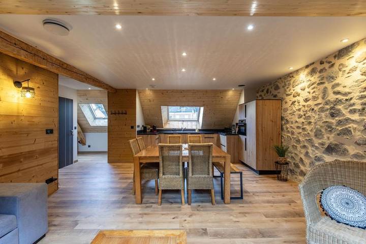 Gîte pour 6 personnes, avec vue dans Office de Tourisme de Cauterets