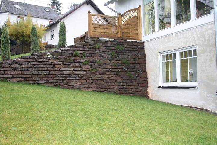 Ferienwohnung für 4 Personen, mit Terrasse und Garten in Birresborn - 3