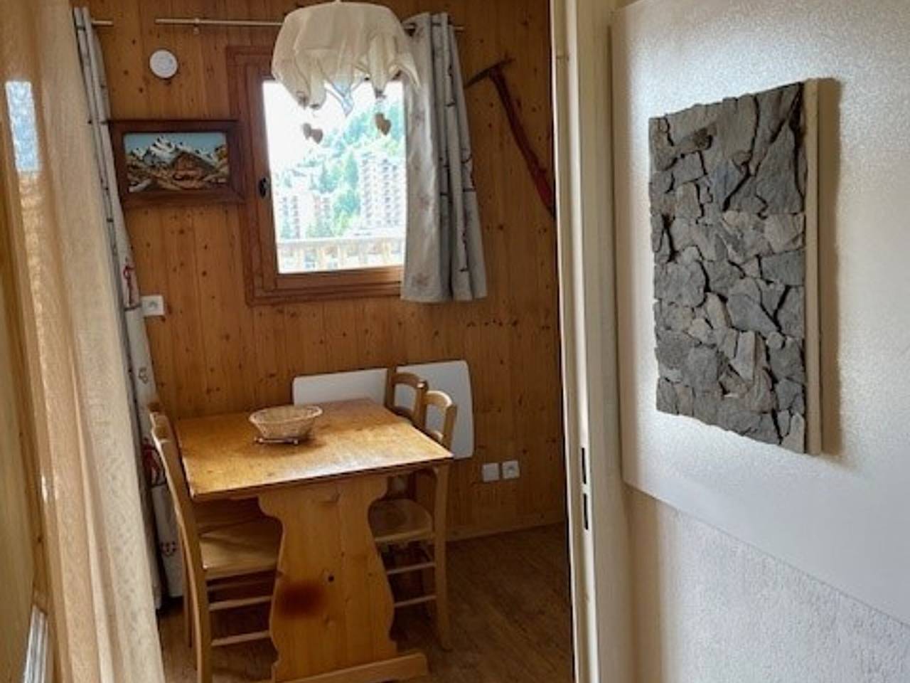 Studio entier, Studio cosy pour 2 avec parking, balcon, piscine à Orcières, sur les pistes! in Orcières, Parc national des Écrins