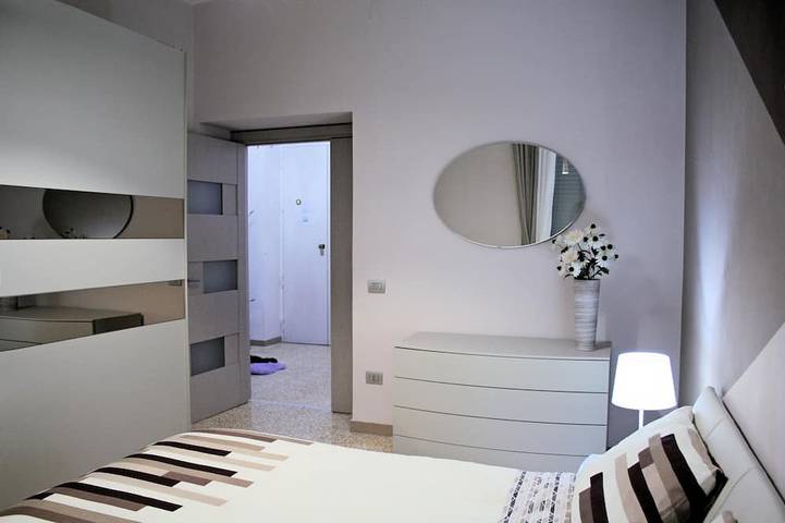 Entire apartment, New and comfortable apartment with a splendid view of the Royal Palace of Caserta in Caserta, Caserta Province