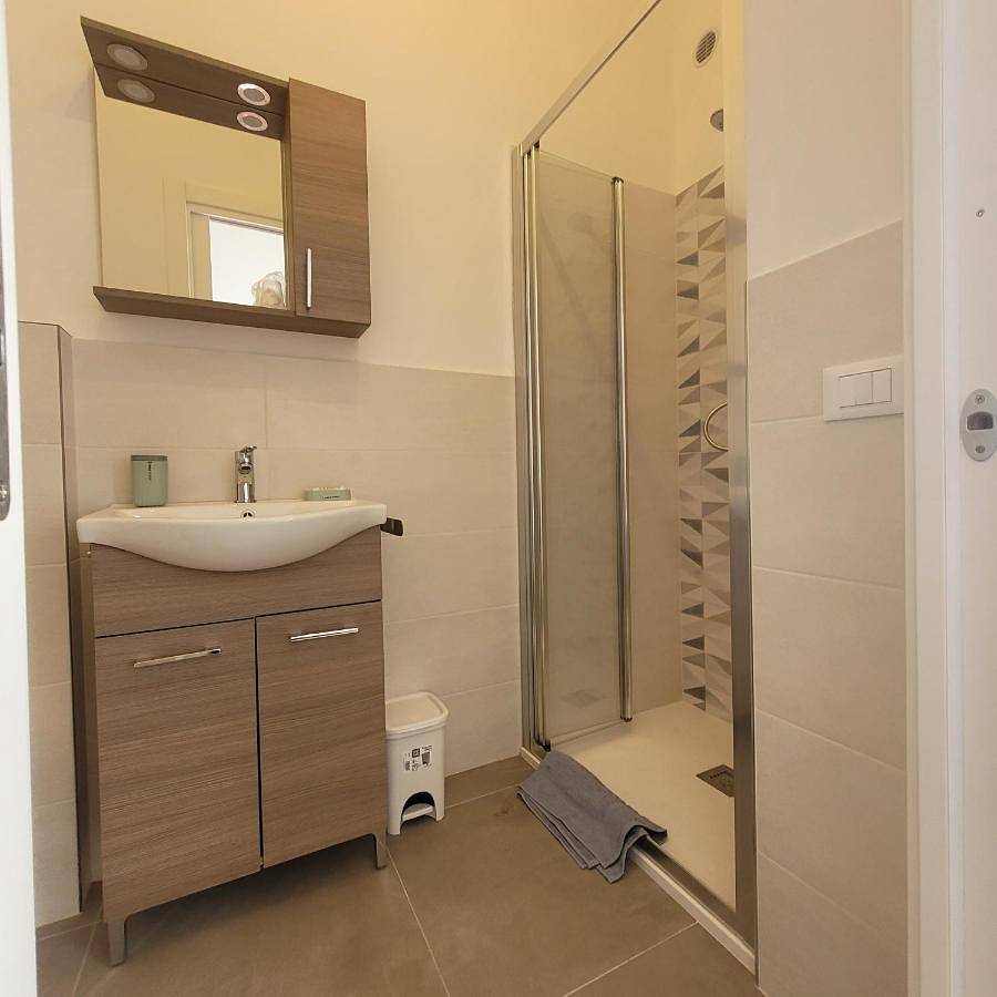 Large Single Room in Lido di Camaiore, Camaiore (Toscana)