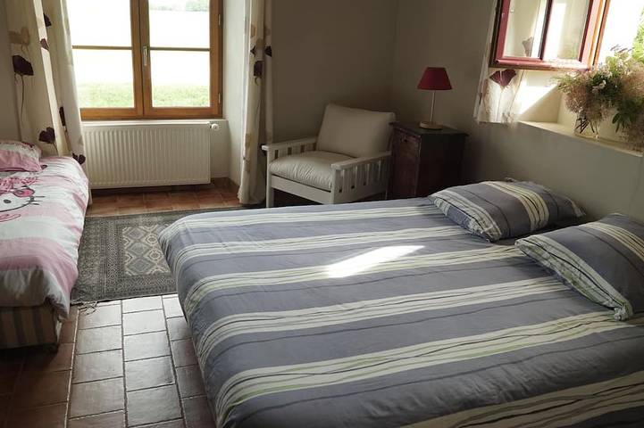 Location de vacances pour 12 personnes, avec jardin, animaux acceptés à Chitenay - 2