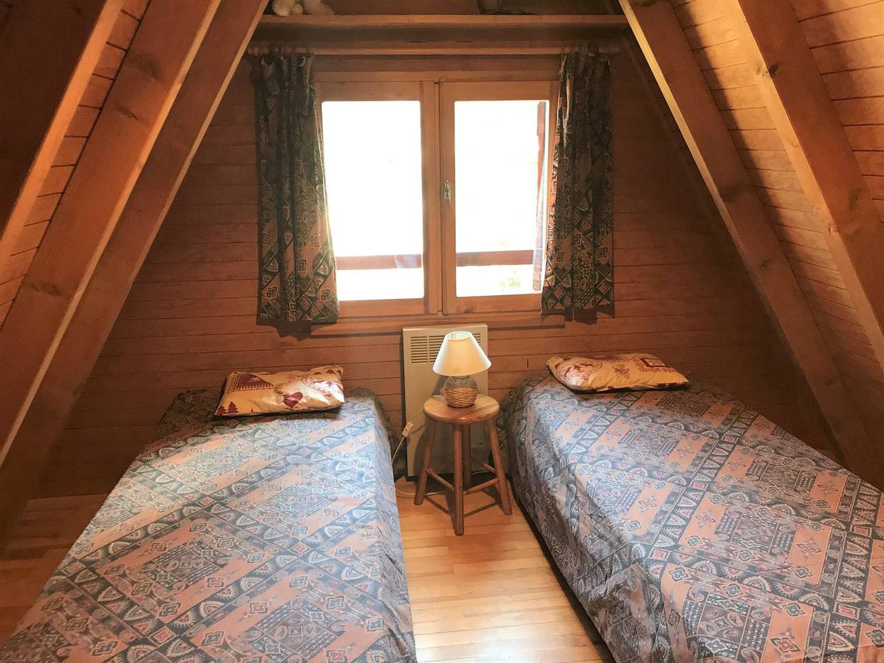 3-Room Chalet with Terrace and Free Parking in La Joue du Loup, Le Dévoluy