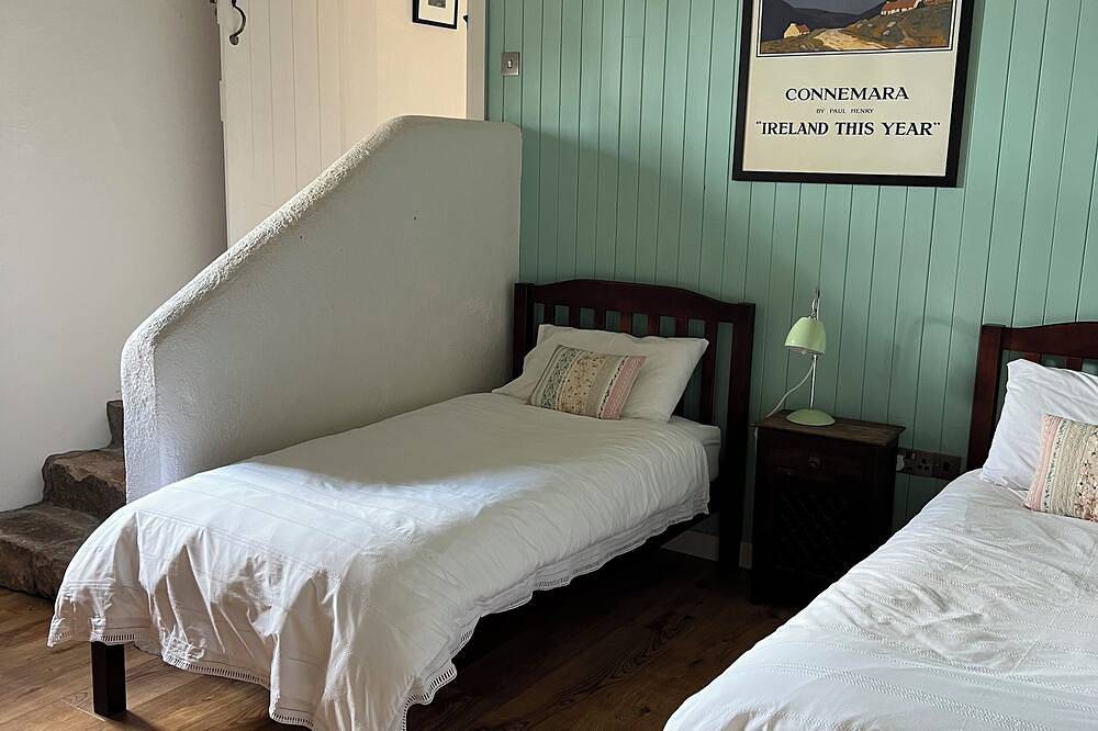 Restaurierte Steinscheune auf der Farm - Boutique-Stil - Nah an Meer und Strand. in Connemara