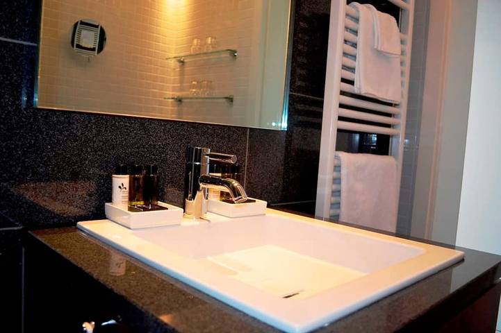 Ganze Wohnung, Nautilus-Suite, 3.Og, Studio/Loft Seeseite - Dünenblick Apartments in Helgoland