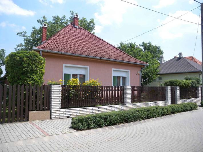 Casa vacanza per 5 persone, con giardino - 1