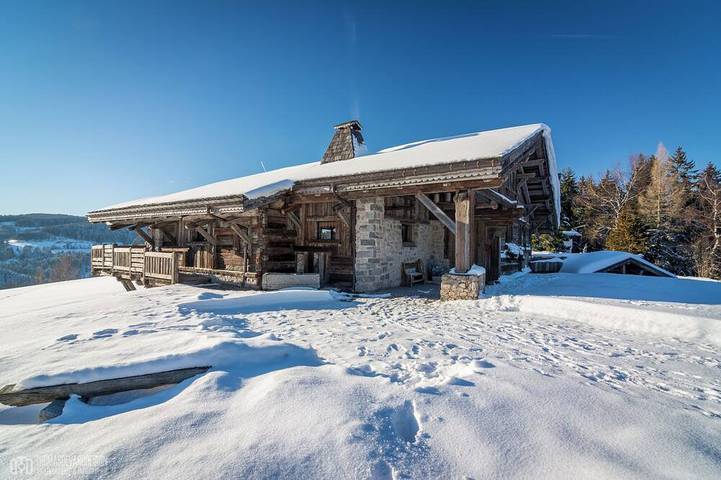 Maison de campagne pour 12 personnes, avec jardin et sauna, animaux acceptés dans Centre De Congres Espace L A C Gerardmer