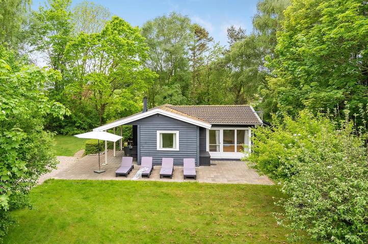 Ferienhaus für 6 Personen, mit Terrasse und Garten auf Langeland - 2