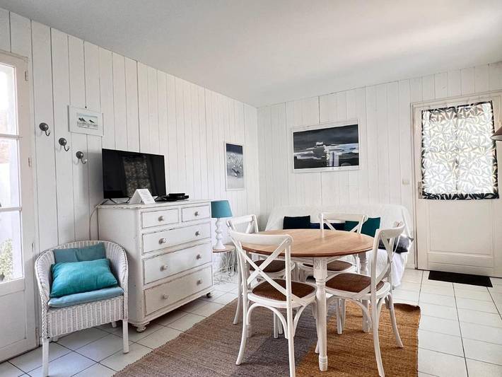 Gîte pour 3 personnes, avec terrasse à Saint-Martin-de-Ré - 2