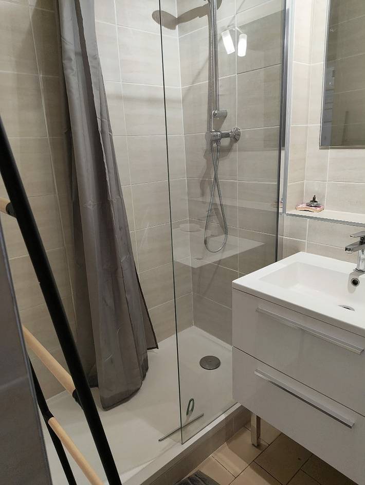Gîte pour 6 personnes, avec terrasse et vue sur l’océan, animaux acceptés dans Plage Lazaret - 4
