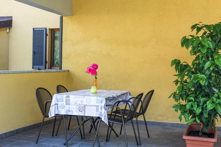 Gîte pour 2 personnes, avec terrasse ainsi que jardin et vue dans Cannobio - 2