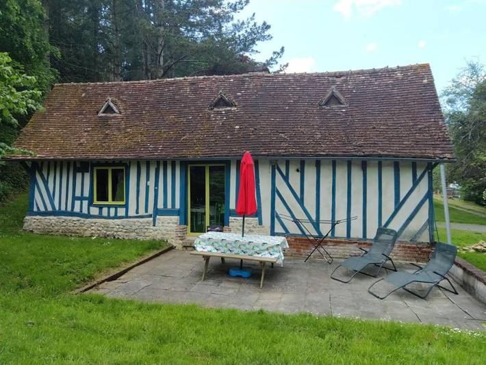 Location de vacances pour 4 personnes, avec vue et terrasse, animaux acceptés à Courtonne-la-Meurdrac