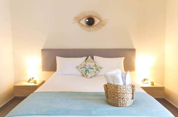 Gîte pour 2 personnes, avec vue et jardin dans Agistri - 4