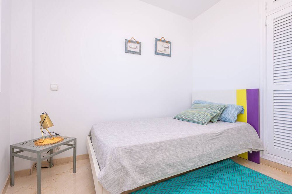 Brisa Marina - Modern seafront apartment in Colònia de Sant Pere - Free Wi-Fi in Colònia de Sant Pere, Artà