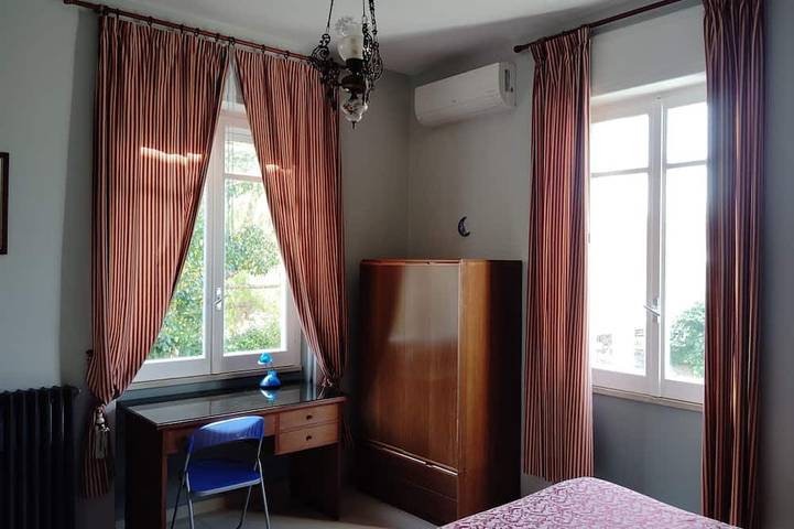 Vacation rental for 5 people, with yard and hot tub in Pescara
