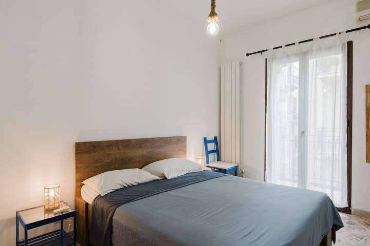 Apartment 'La Luna' with Private Terrace, Balcony and Air Conditioning