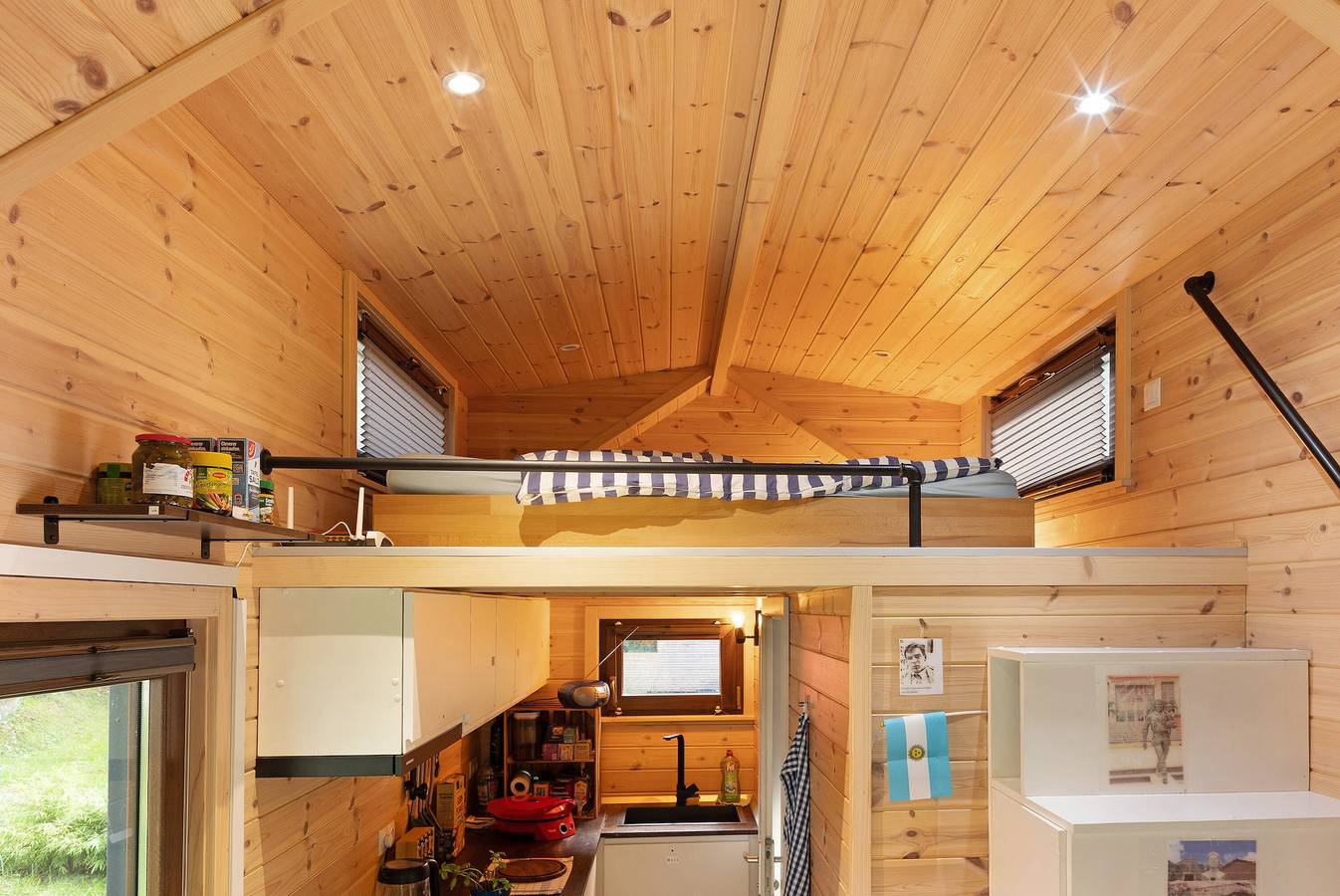 Tiny Home 'Ernesto' met privétuin, Wi-Fi en airconditioning, foto 7