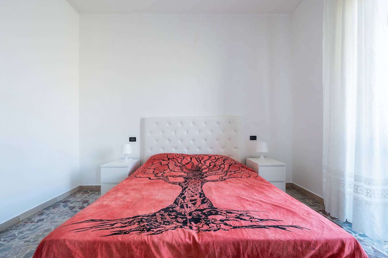 Appartamento intero, Appartamento 'Family Comfort Sole' con balcone, Wi-Fi e aria condizionata in Sant'Alenixedda, Cagliari