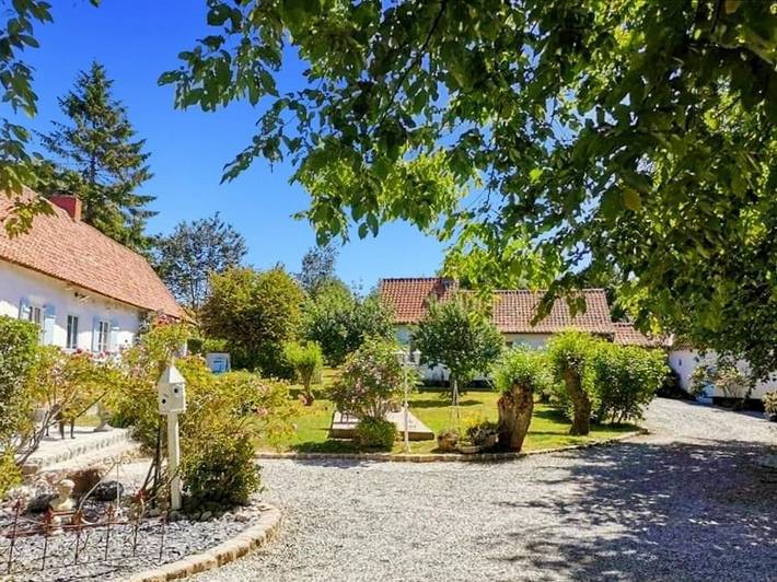 Location de vacances pour 2 personnes, avec jacuzzi ainsi que sauna et jardin à Wirwignes - 2