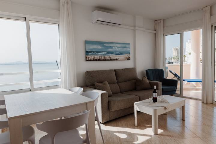 Apartamento entero, Apartamento de vacaciones para 5 personas con terraza in Los Miradores del Puerto, San Javier