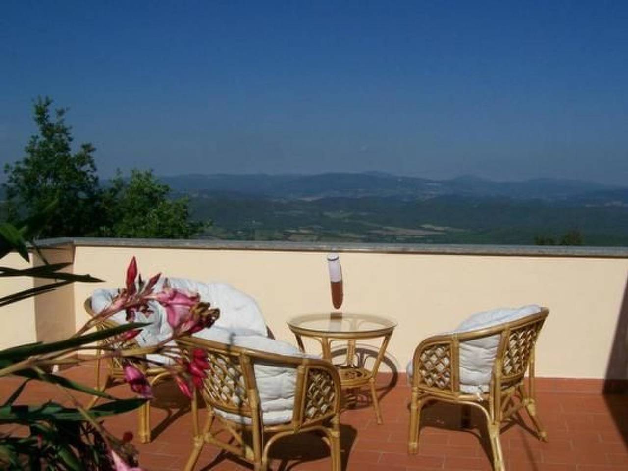 Ganze Wohnung, 'Horizons' mit Schwimmbad in Monteverdi Marittimo, Etruskische Küste