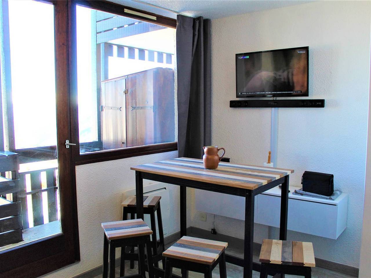 Appartement entier, Studio montagne au pied des pistes, parking gratuit, Risoul 1850 in Station de Risoul, Risoul
