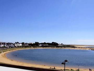 Gîte pour 4 personnes, avec balcon et vue à Étel