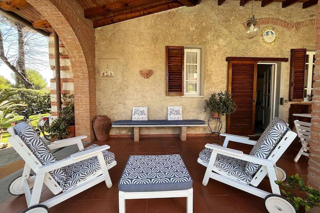 Villa Vanna - the ancient Forte just in the center in Forte dei Marmi, Riviera Toscana