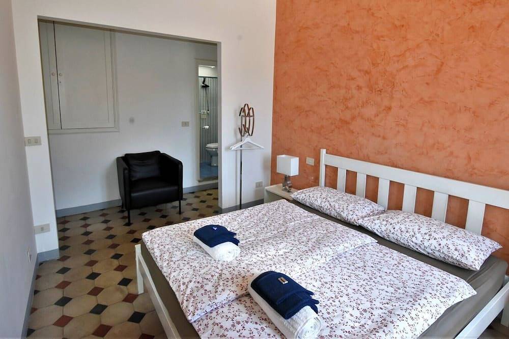 Casagreve - stylish house in Tuscan village - breathtaking view from its terrace in Greve In Chianti, Chianti