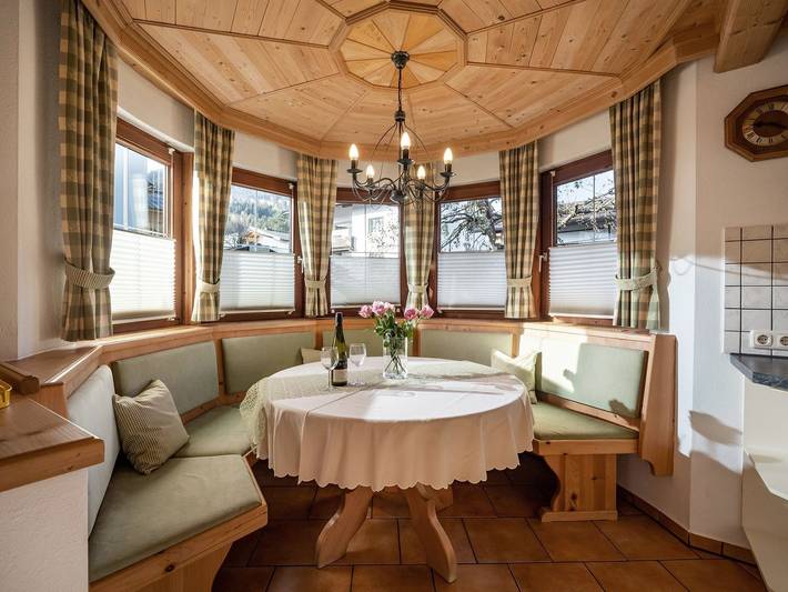 Ferienwohnung für 4 Personen, mit Garten und Ausblick in Kirchberg in Tirol - 3