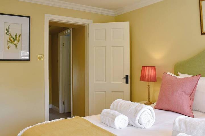 2 The Reading Room Cottages in County Durham