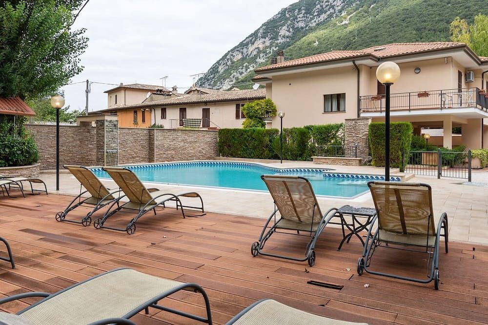 Apartamento en Foligno con Piscinas y Naturaleza in Foligno, Provincia de Perugia