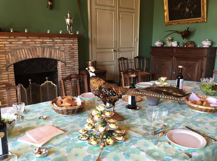 Château pour 30 personnes, avec piscine ainsi que balcon et jardin dans la Sarthe - 4