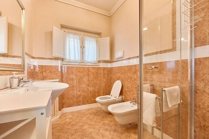 Ferienhaus für 8 Personen, mit Balkon und Garten in Soiano del Lago - 2