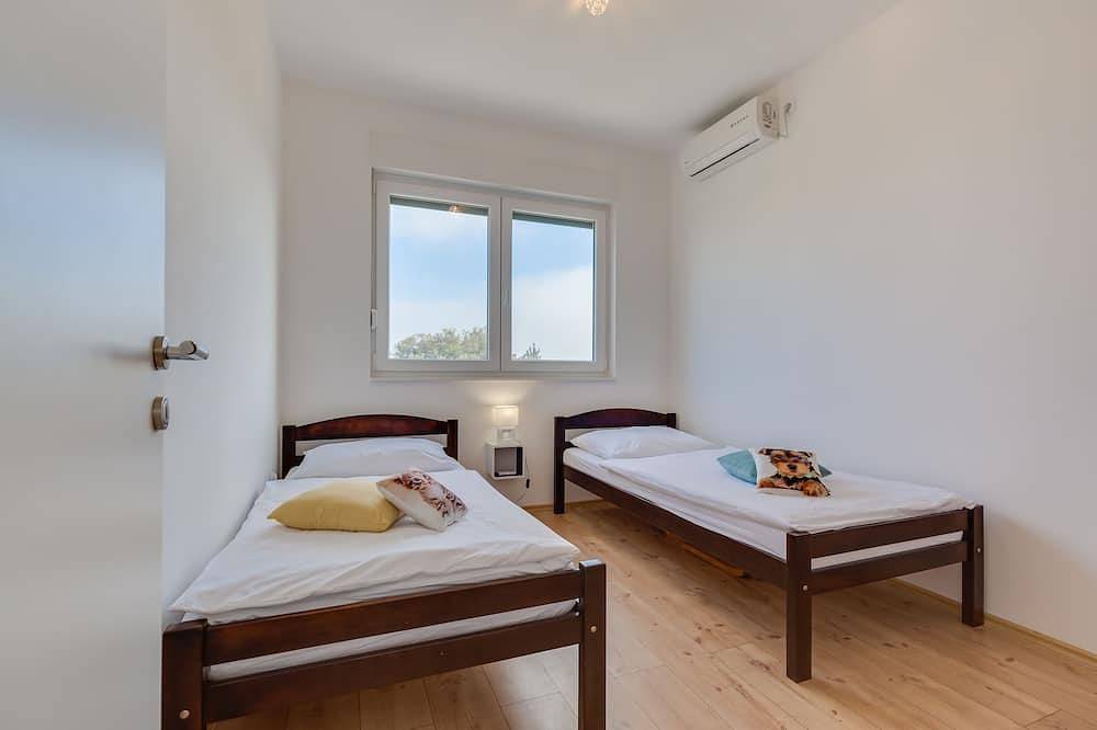 Villa Mathilde Modern Family House near to the sea in Ugljan, Ugljan Island