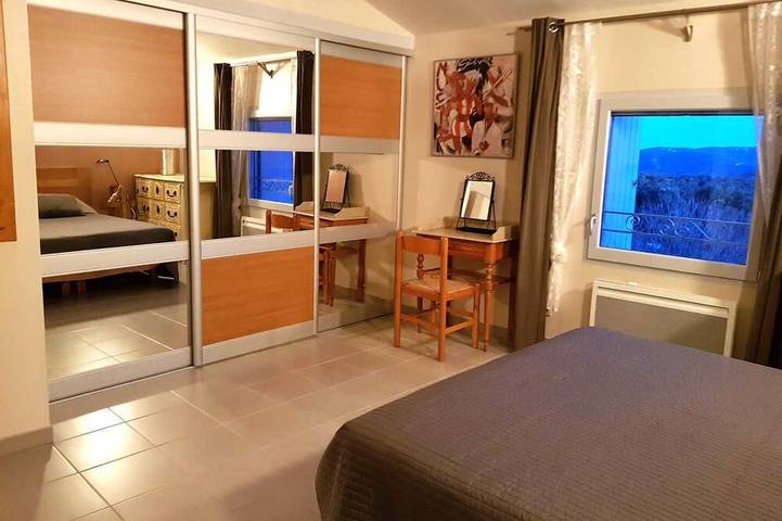 Location de vacances pour 4 personnes, avec piscine et terrasse à Saint-André-de-Buèges - 3
