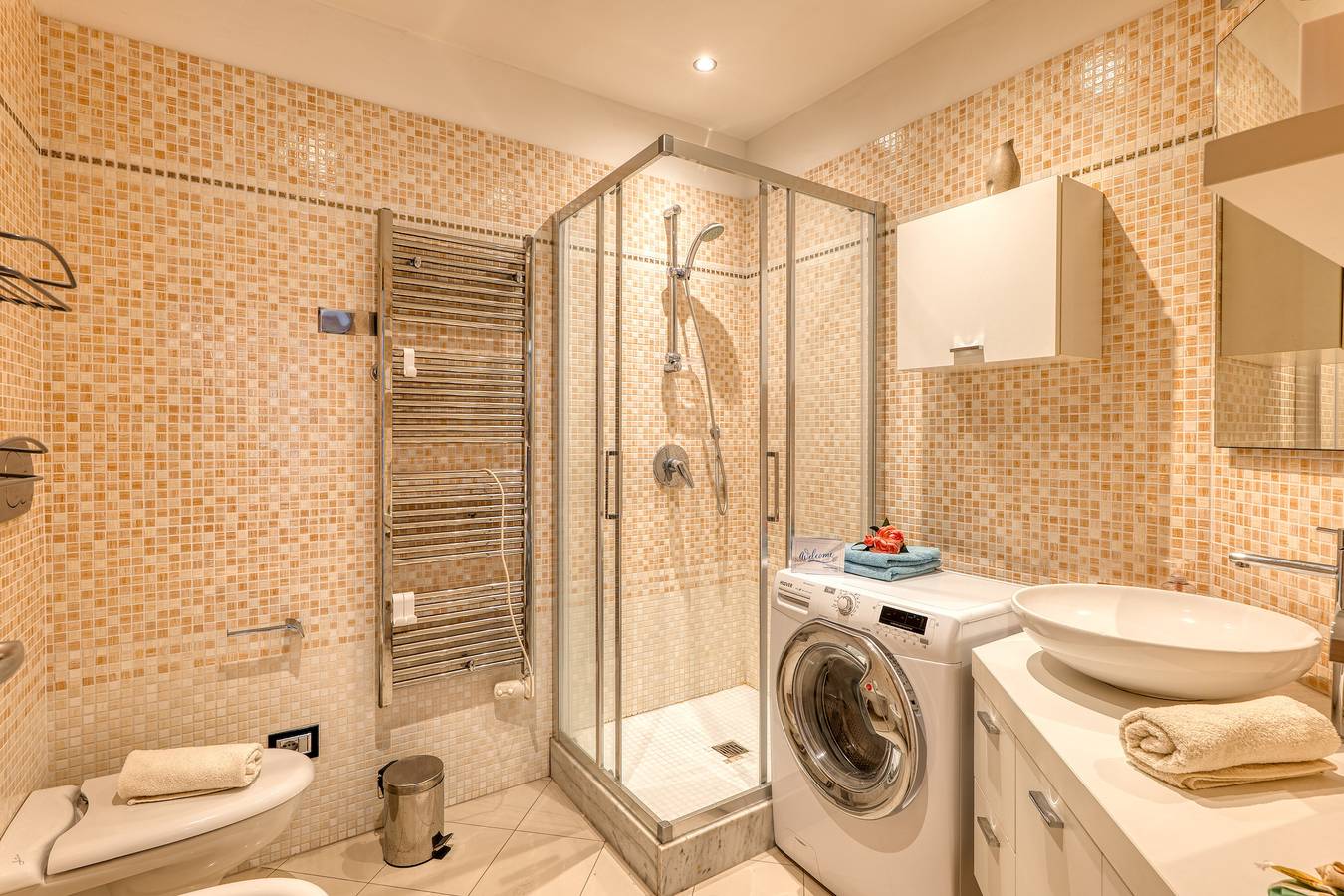 Appartement entier, Front Beach Magic Sea - 20m From The Sea in Laigueglia, Riviera di Ponente