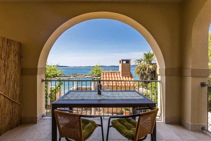 Ferienwohnung für 4 Personen, mit Garten und Balkon in Bibinje - 2