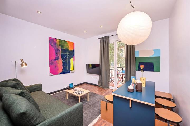 Apartahotel para 7 personas, con balcón en Barcelona