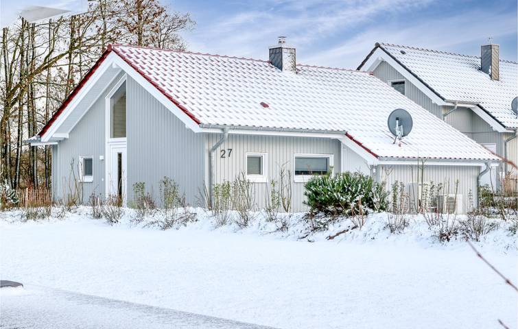 Ferienhaus für 6 Personen, mit Sauna und Terrasse sowie Garten, kinderfreundlich in Kreis Segeberg - 3
