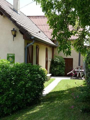 Gîte pour 4 personnes, avec jardin et terrasse dans Marne