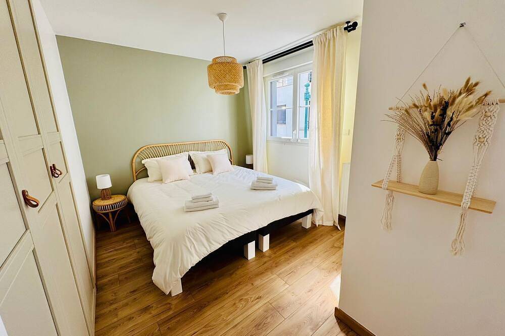 Villa Madison 4-bedroom Val d'Europe, Vallée Village, Disnleyland Paris in Chessy, Seine-et-Marne