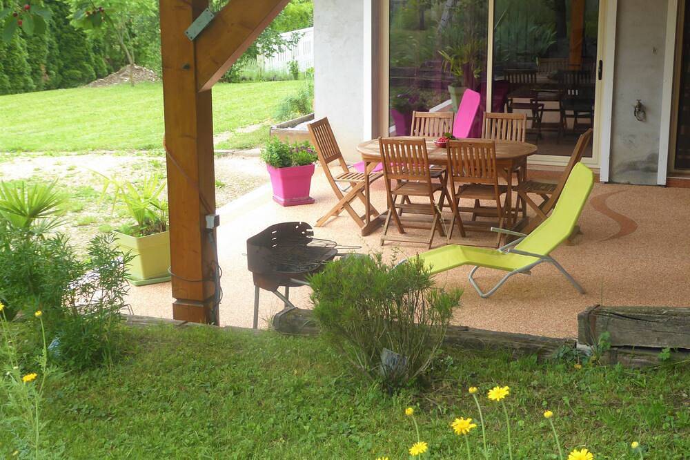 Ayse: Maison  avec jardin entre Annecy Genève et Chamonix ' La Casetta ' in Ayse, Région de Bonneville