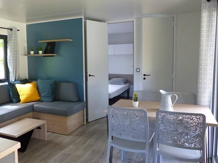 Flower Camping Le Martinet Rouge  - Mobilheim 5 personen - Mobilheim Premium -30m² -2 Schlafzimmer - überdachte Terrasse - Tv - Klimaanlage 2/5 Pers. in Brousses-et-Villaret, Carcassonne und Umgebung
