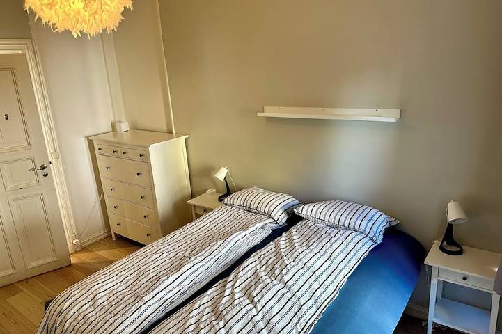 Apartamento entero, Classical 3 bedroom, 2 bath, minutes walk from Royal Palace, Shopping & Downtown in Frogner, Oslo