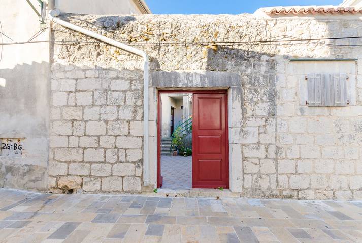 Rooms Marica B in Gradsko Kupaliste (Rab town), Ville de Rab