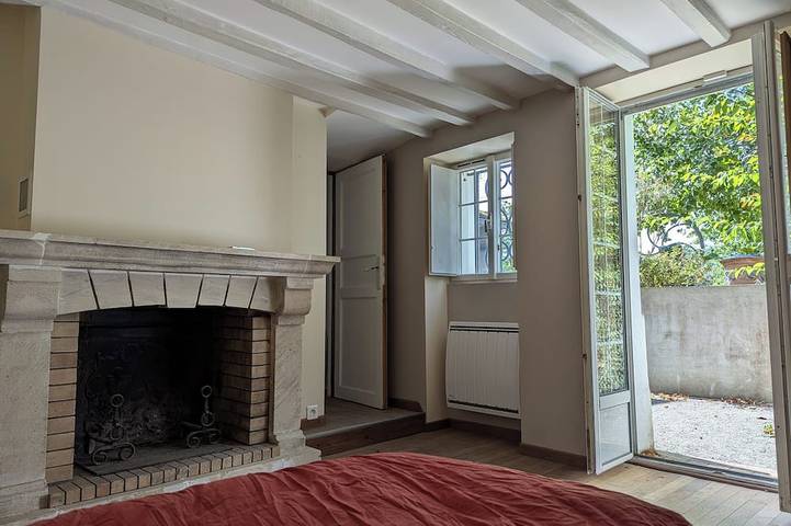 A haven of peace for family and friends in the Essonne countryside in Villeconin, Essonne
