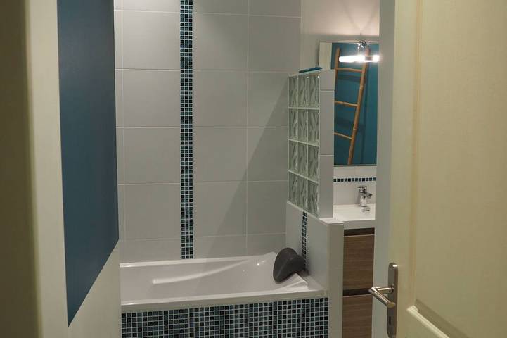 Gîte pour 8 personnes, avec jardin à Bouchet - 4